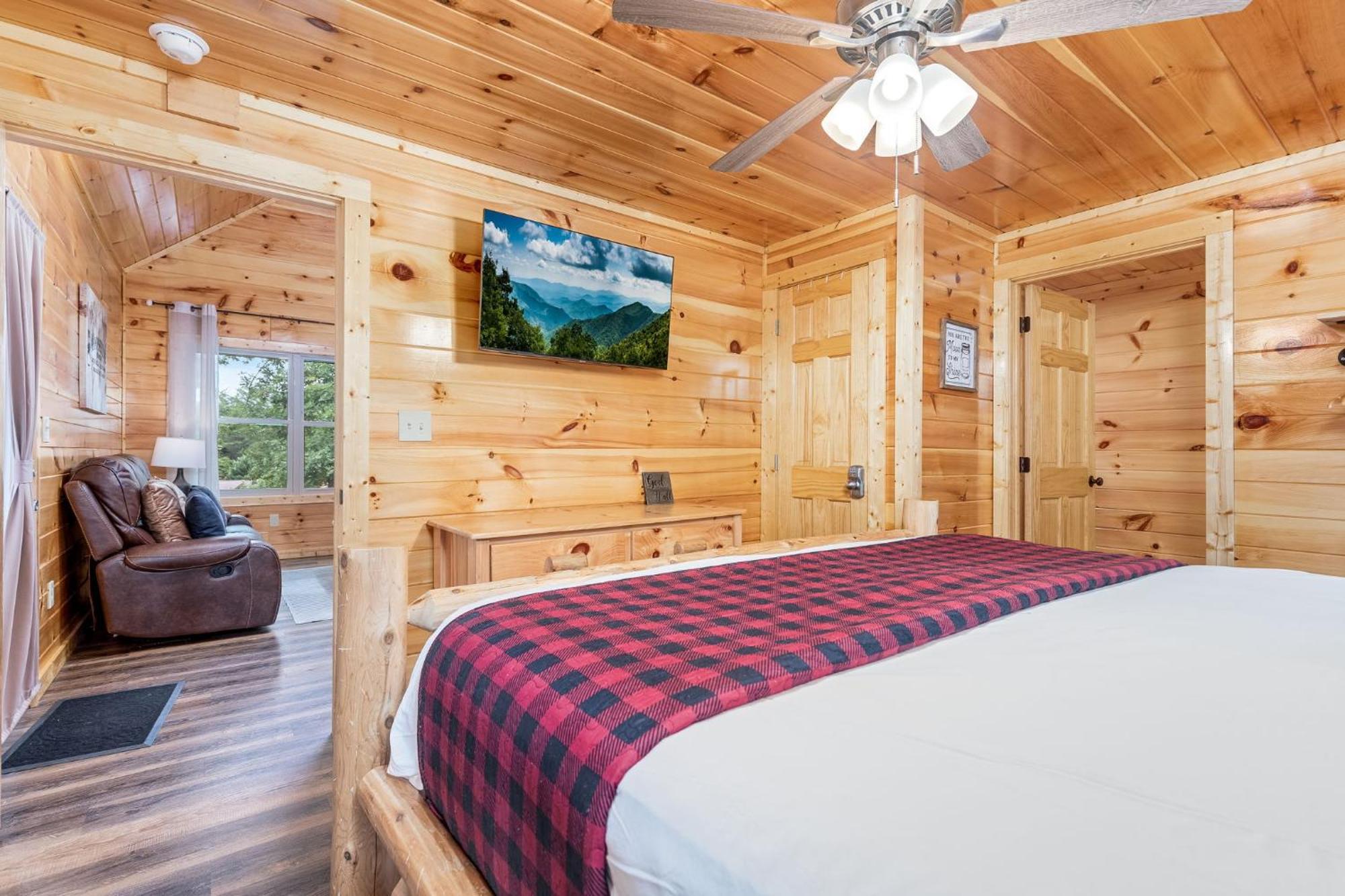 Fully Loaded Cabin In Heart Of Pigeon Forge Exteriér fotografie